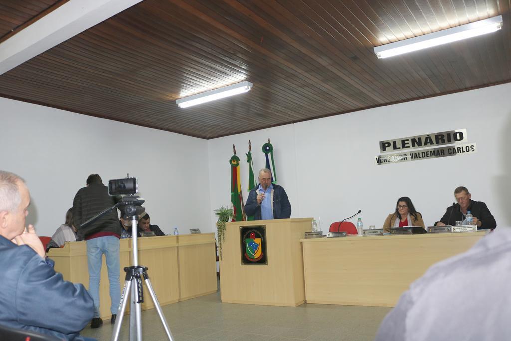 CONTAS DE 2020 DO EX-PREFEITO LUIZ EVALDT STEFFEN SÃO APROVADAS NA CÂMARA DE VEREADORES DE MORRINHOS DO SUL