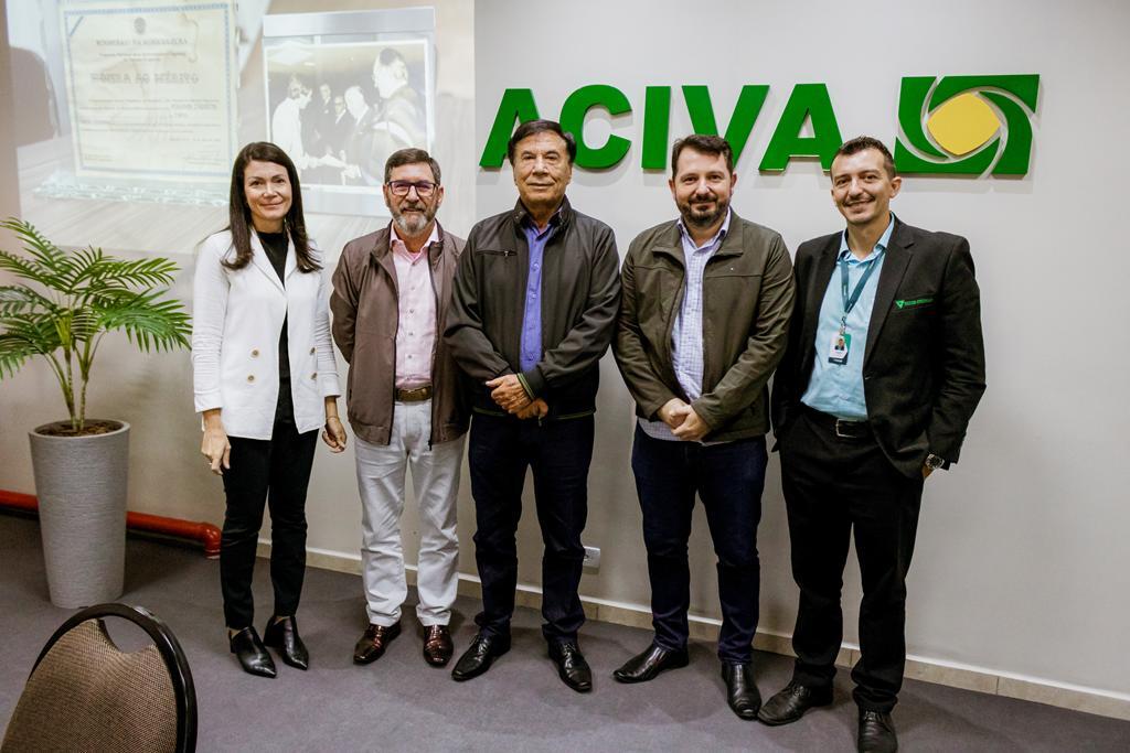ACIVA e Sicoob Credisulca promoveram o primeiro “Café com o Presidente” deste ano