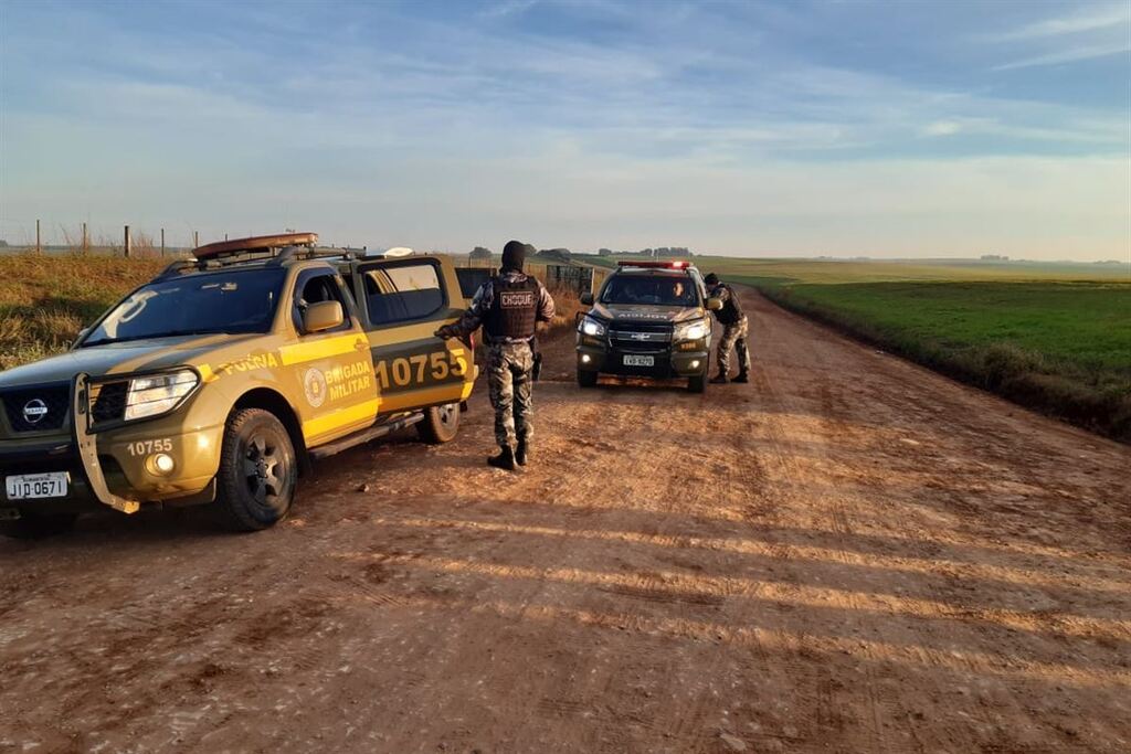 Acusados de assalto a ônibus de excursão em Santa Maria são ouvidos na Justiça Estadual