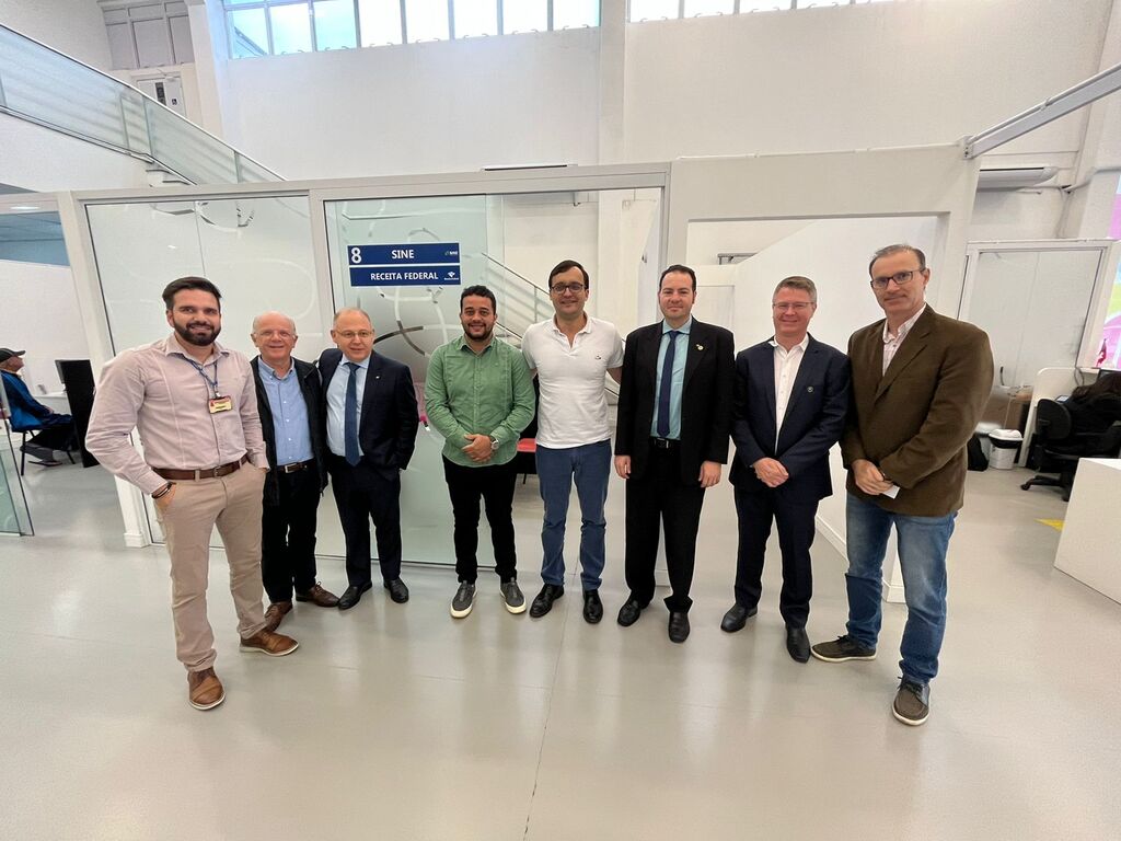 Abertura oficial do Ponto de Atendimento Virtual da Receita Federal em Indaial ocorreu nesta quinta (1º)