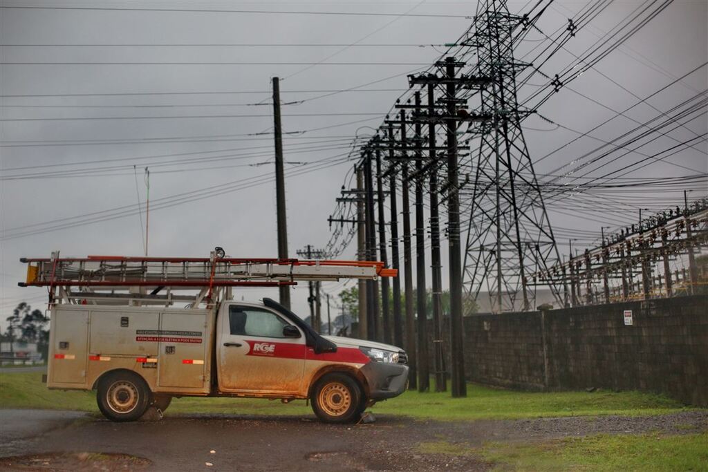 Confira os locais que ficarão sem energia elétrica nesta quinta-feira