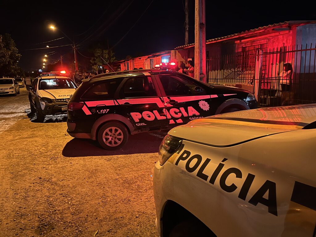 Casal é morto a tiros dentro de casa na frente da filha em Santa Maria