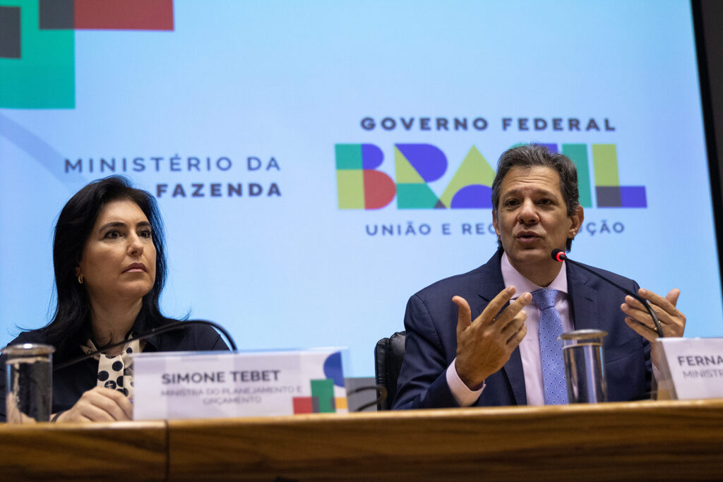 Fotográfo/Agência Brasil - Brasília (DF) 30/03/2023  Os ministros da Fazenda, Fernando Haddad e do Planejamento, Simone Tebet, durante coletiva sobre a nova regra fiscal.  Foto: José Cruz/ Agência Brasil