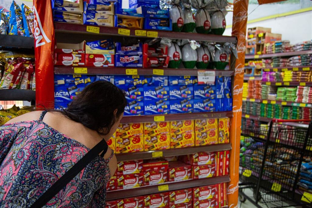 Menos ovos e mais barras de chocolate: preços forçam mudanças na cesta de Páscoa