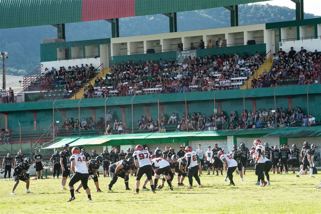 Santa Maria Soldiers aplica 74 a 0 no Gravataí Spartans e aguarda as semifinais do Gauchão