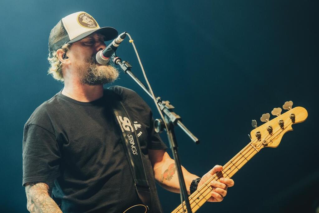 Canisso, baixista do Raimundos, morre aos 57 anos