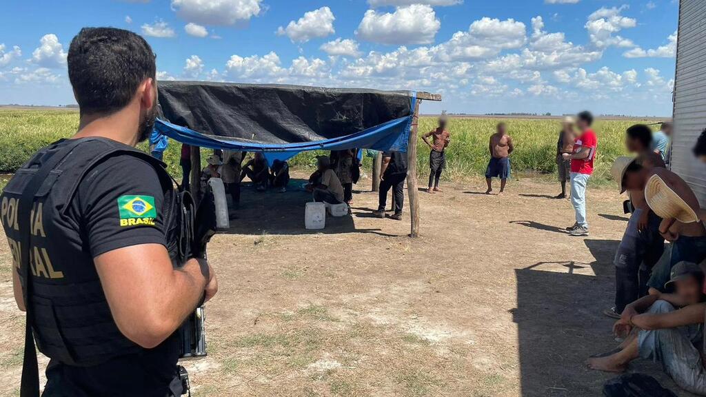56 trabalhadores em condições análogas à escravidão são resgatados no interior de Uruguaiana