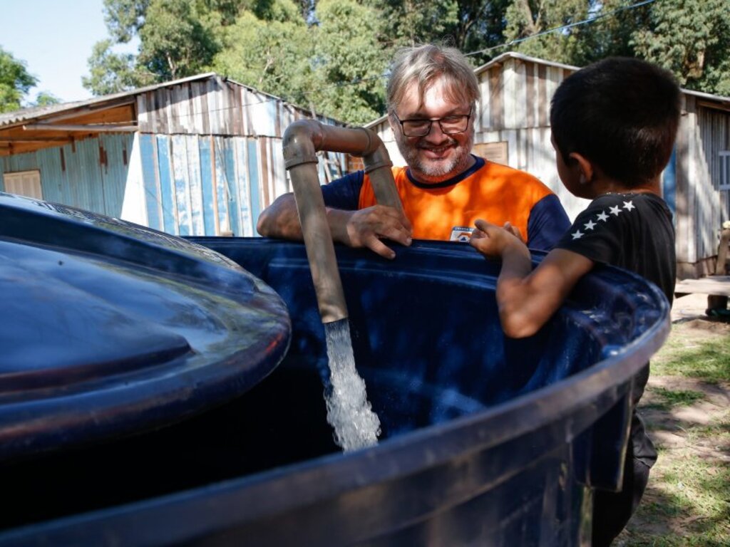 Só nos primeiros dias de março, Defesa Civil já distribuiu mais de 240 mil litros de água nas localidades de Santa Maria