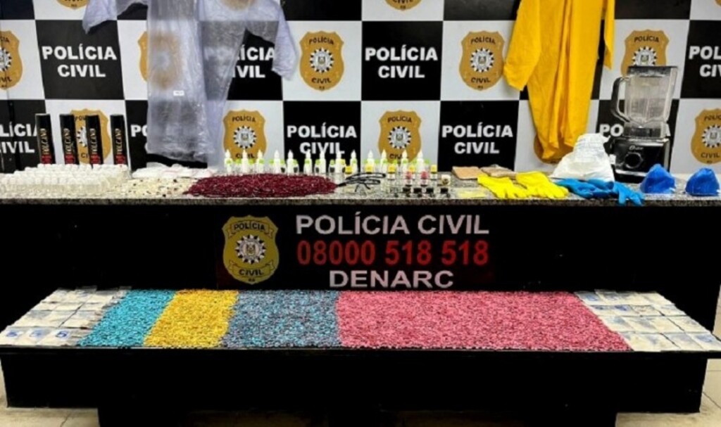 Polícia Civil realiza a maior apreensão de ecstasy da história da instituição; prejuízo ao tráfico é de R$ 2 milhões