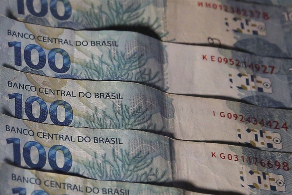 Será que você tem algum dinheiro esquecido no banco? Saiba como consultar