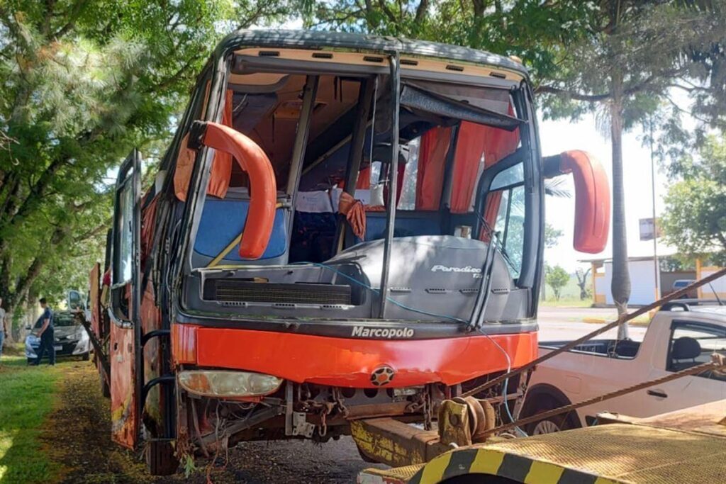 Morre segunda vítima de acidente de ônibus com quase 40 pessoas que saiu de Santa Maria