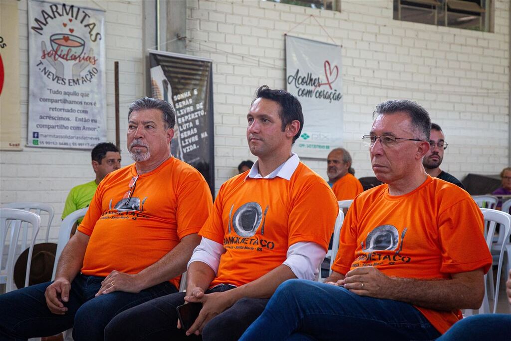 Trio vestiu a camiseta no Banquetaço