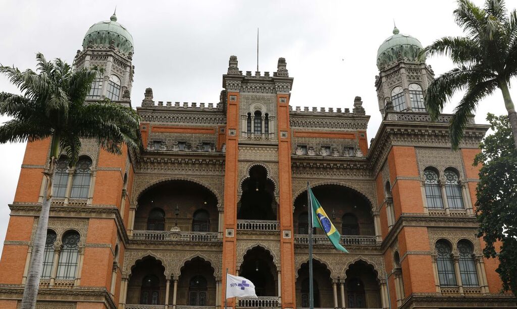 Fernando Frazão/Agência Brasil - Castelo Mourisco, sede da Fundação Oswaldo Cruz (Fiocruz), em Manguinhos.