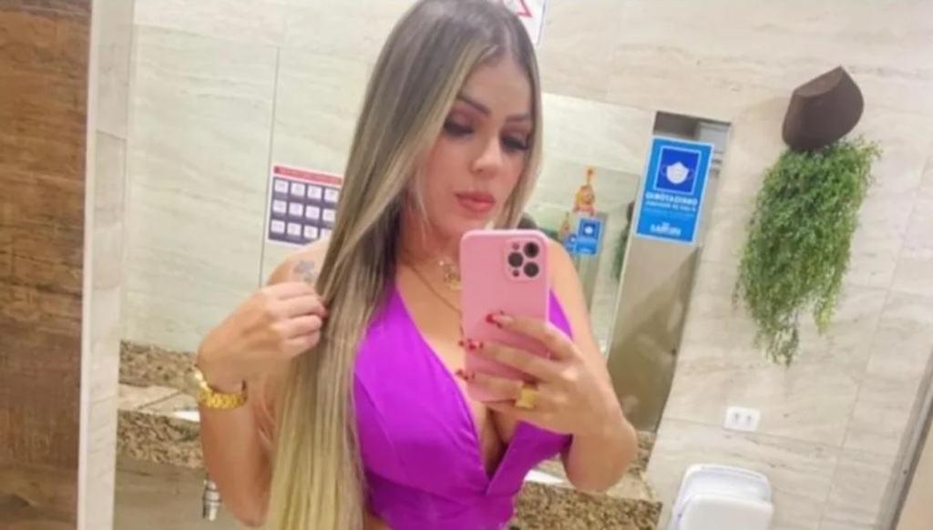 Empresária de 28 anos é achada esfaqueada em carro e amiga e motorista são presos em SP