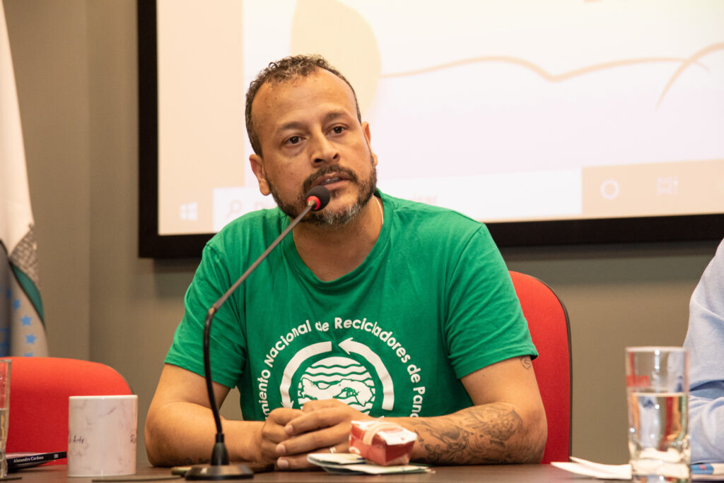 Alexandro Cardoso é indicado para departamento no Ministério de Meio Ambiente; relembre a passagem do catador de materiais e cientista social por Santa Maria