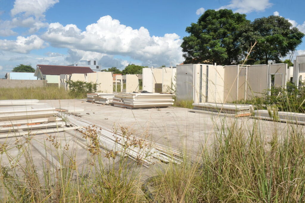 Obra da creche Residencial Lopes, no Bairro Pinheiro Machado, pode ser retomada neste ano