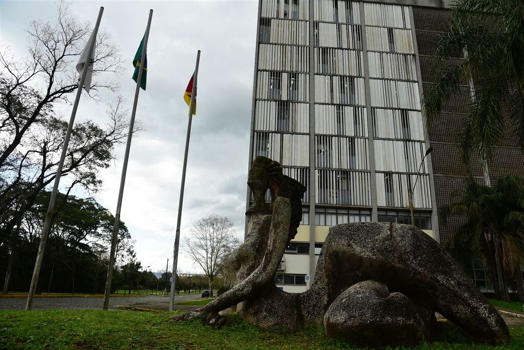 UFSM pode aprovar na próxima quinta a volta do vestibular e outras formas de ingresso