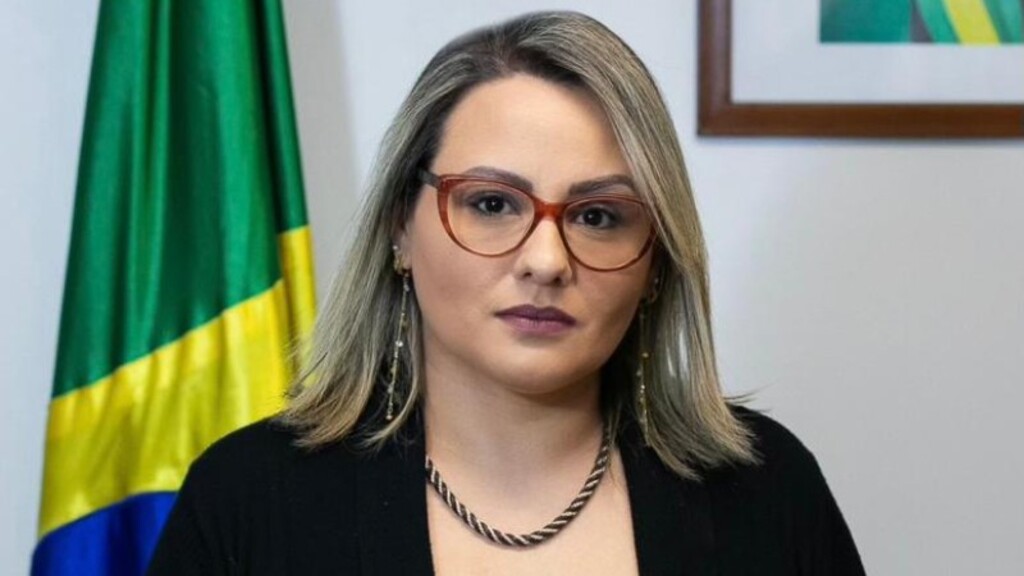 Eduardo Leite anuncia Danielle Calazans como secretária de Planejamento, Governança e Gestão