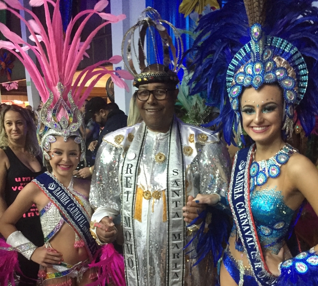 Clube Dores empossa as Rainhas do Carnaval 2023 no domingo