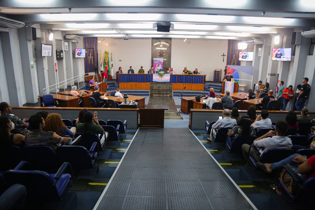 Debates sobre saúde, violência e emprego iniciam programação do Mês da Visibilidade Trans em Santa Maria