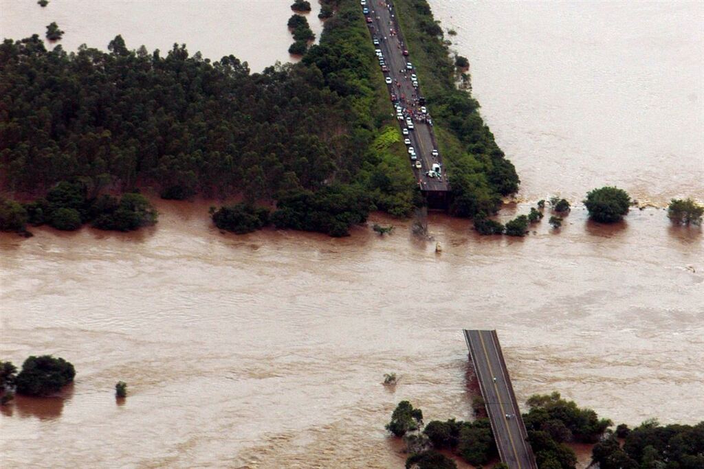 Queda do ponte do Rio Jacuí completa 13 anos nesta quinta-feira