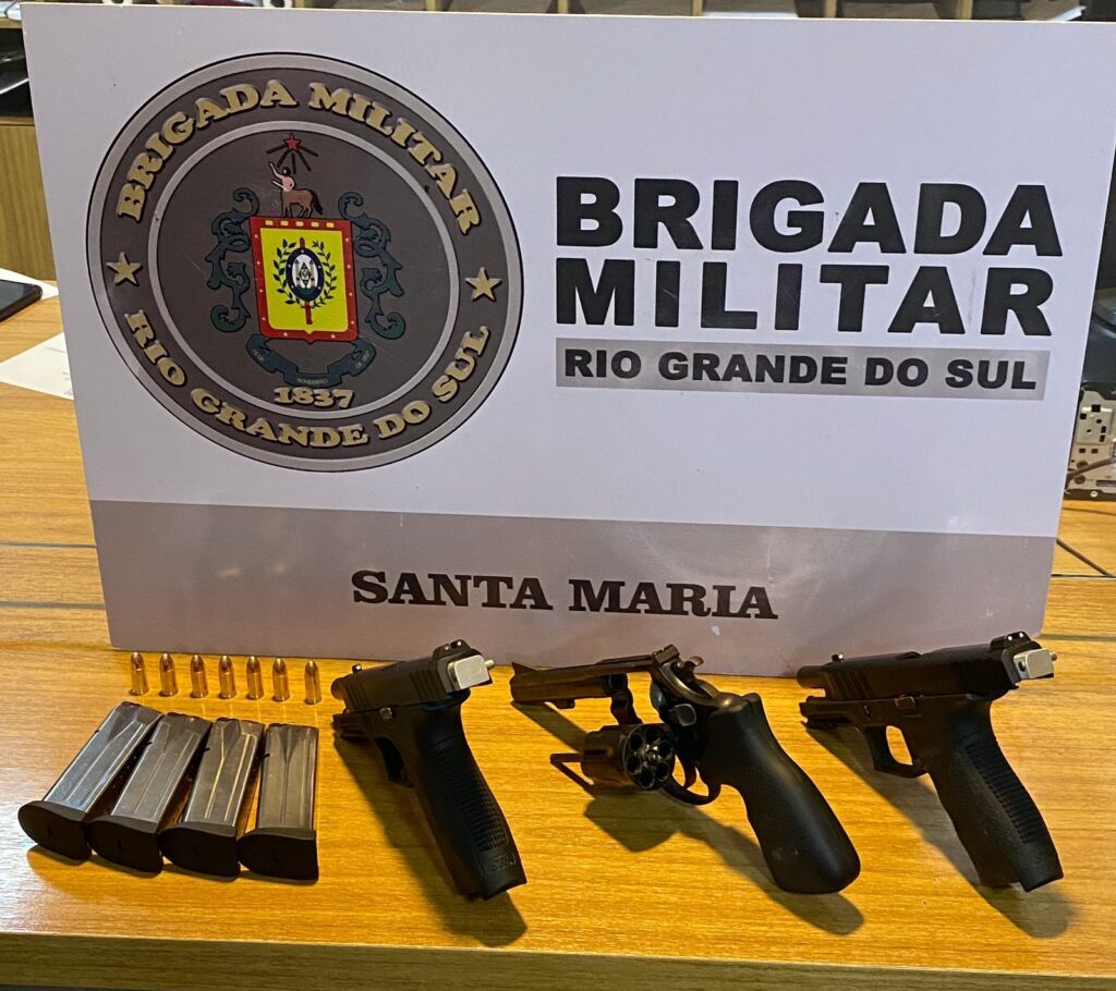 Após perseguição, suspeito é preso pela Brigada Militar com armas e “kit rajada” em Santa Maria