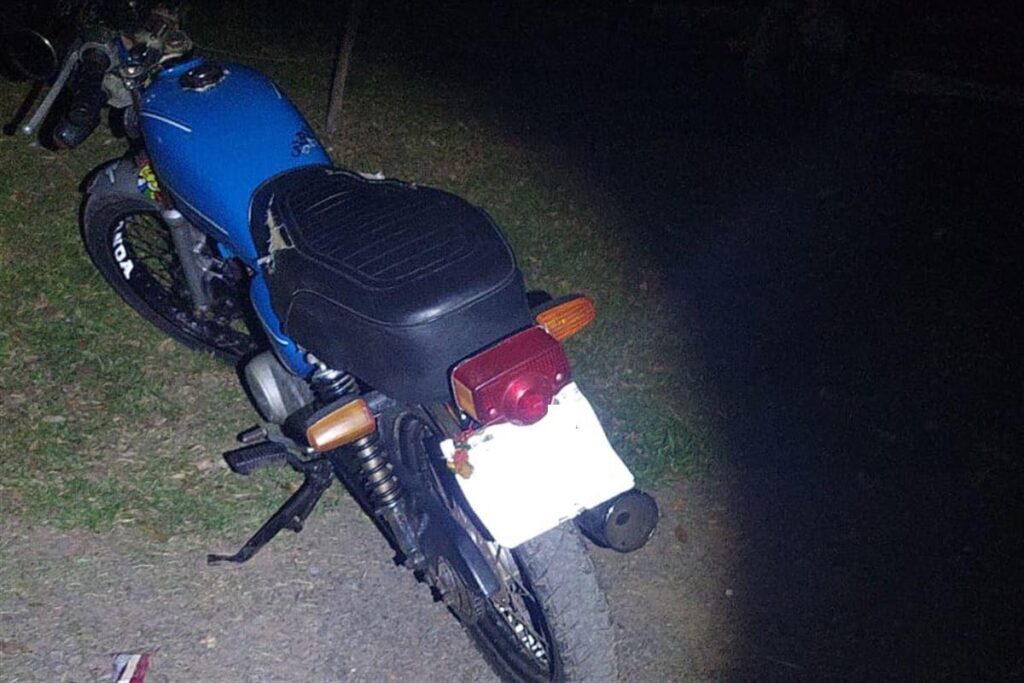 Adolescente é flagrado com motocicleta de placas adulteradas em São Pedro do Sul