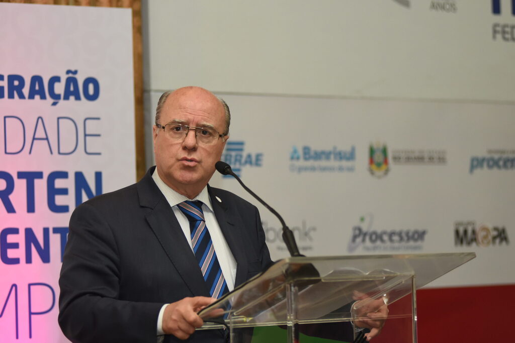Cezar Schirmer, ex-prefeito de Santa Maria, volta a ser secretário de Planejamento de Porto Alegre