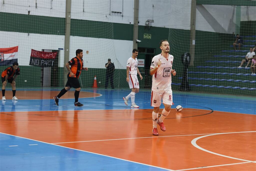 Finalistas são punidos e Municipal de Futsal termina sem campeão