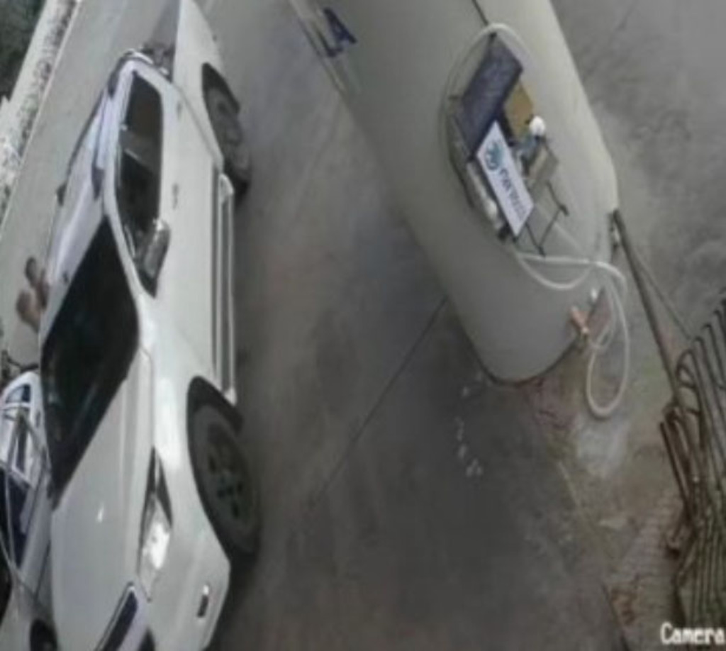 Homem mata mulher, abandona filho de 3 anos em posto de gasolina e bate o carro em perseguição com a PRF na Serra