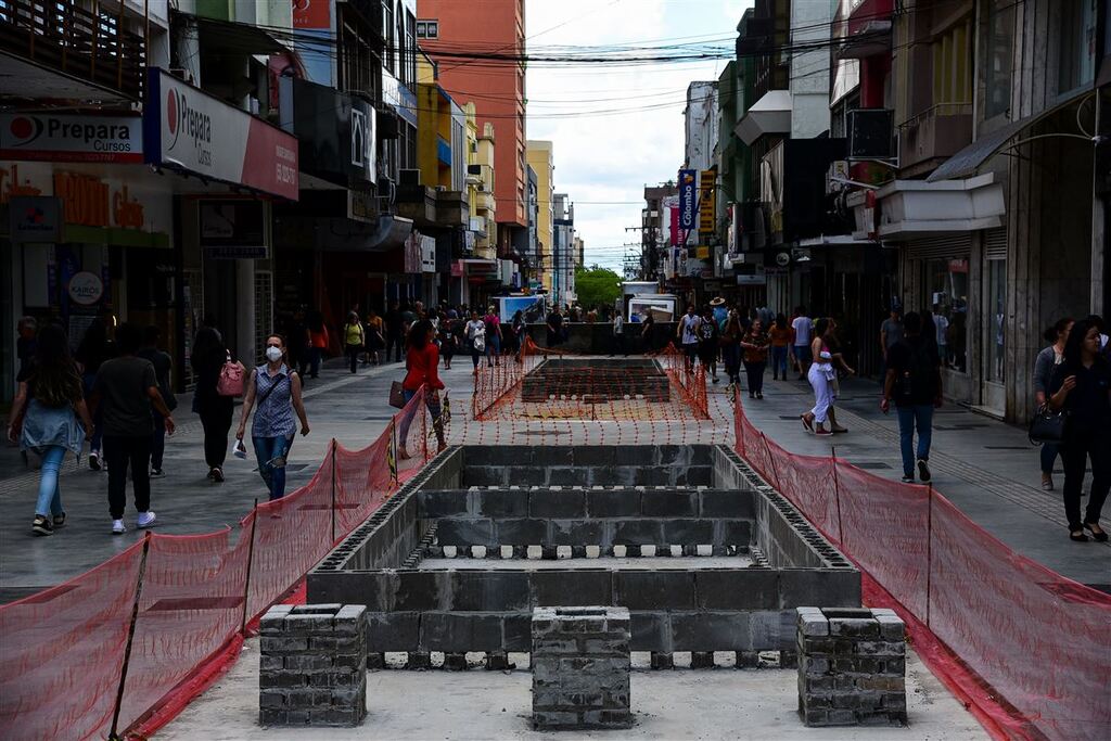 Obras no Calçadão completam cinco meses e avançam para o penúltimo quadrante