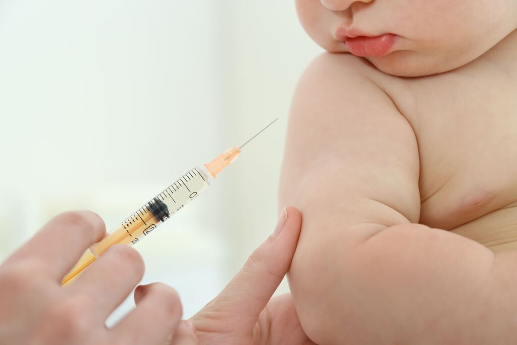 Fiocruz assina acordo para retomar produção de vacina BCG