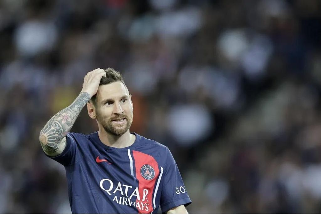  - Messi durante seu último jogo pelo PSG — Foto: Christophe Petit Tesson/EFE