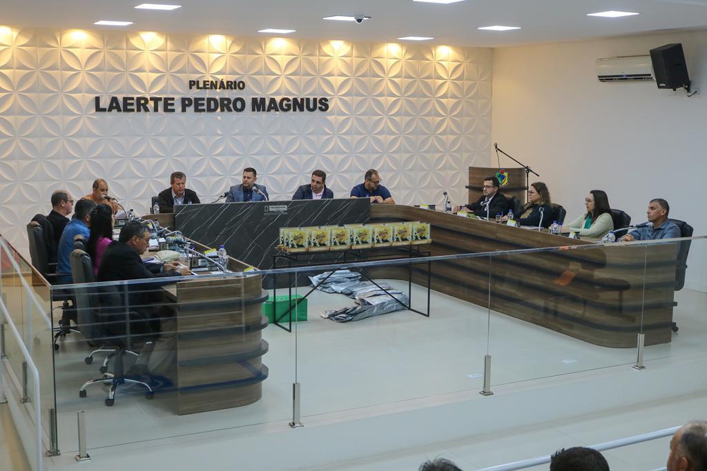 PREMIAÇÃO DO CONCURSO DE ANIMAIS DA FESTA DO COLONO É ENTREGUE NA SESSÃO DA CÂMARA DE VEREADORES DE SÃO JOÃO DO SUL