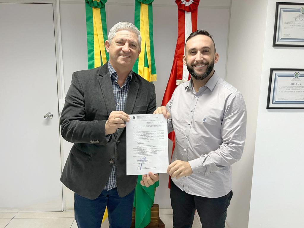 ADMINISTRAÇÃO MUNICIPAL DE TORRES VAI ANTECIPAR METADE DO 13º SALÁRIO JÁ NO MÊS DE JUNHO