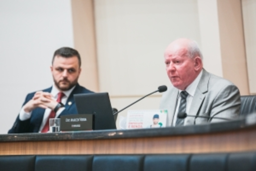 Foto: Bruno Collaço / AGÊNCIA AL - Autor da proposta, presidente da Comissão de Finanças da Alesc, Marcos Vieira (PSDB)