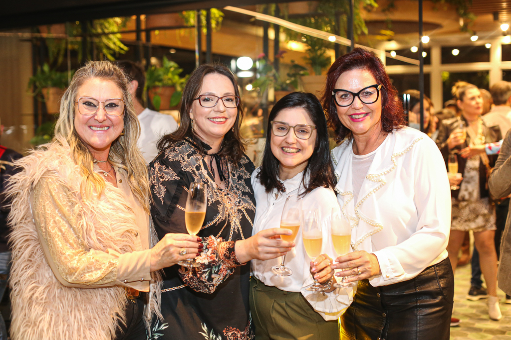 Bastidores: #bizu, gratidão pela homenagem e uma experiência gastronômica na coluna de Maristela Moura
