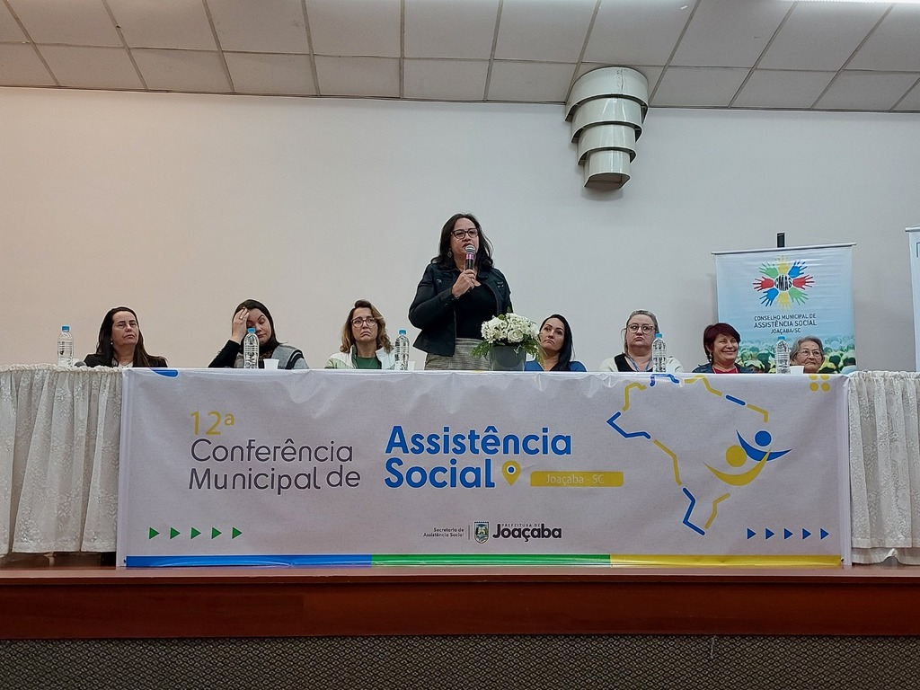 12ª Conferência Municipal de Assistência Social de Joaçaba reúne aproximadamente 150 pessoas