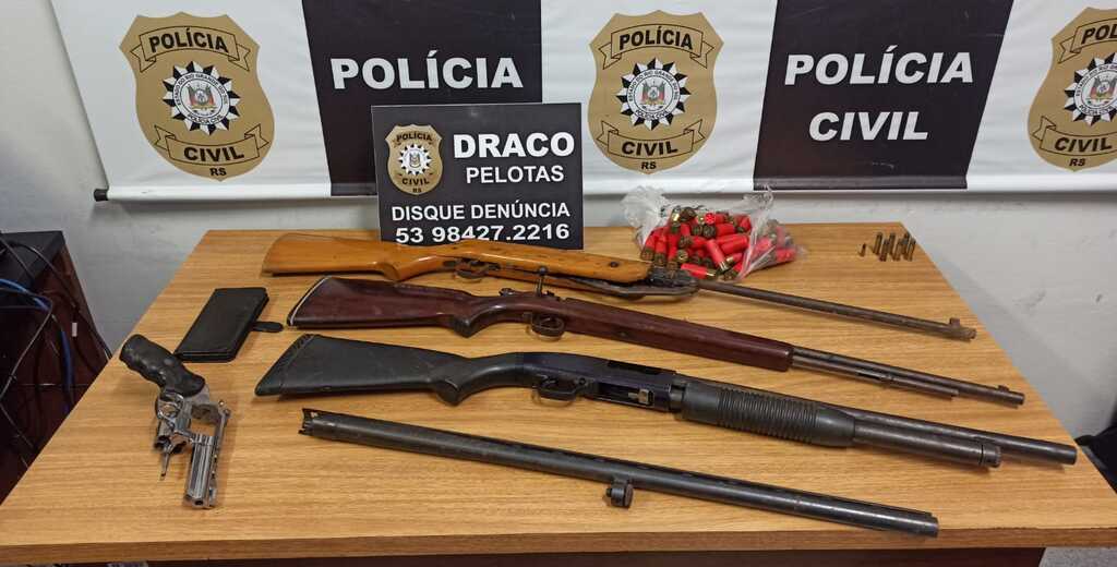 Policiais da Draco prendem empresário e apreendem armas e munições