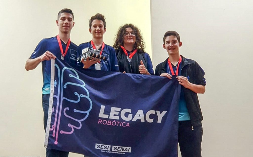 Equipe Legacy conquista vaga para competição nacional