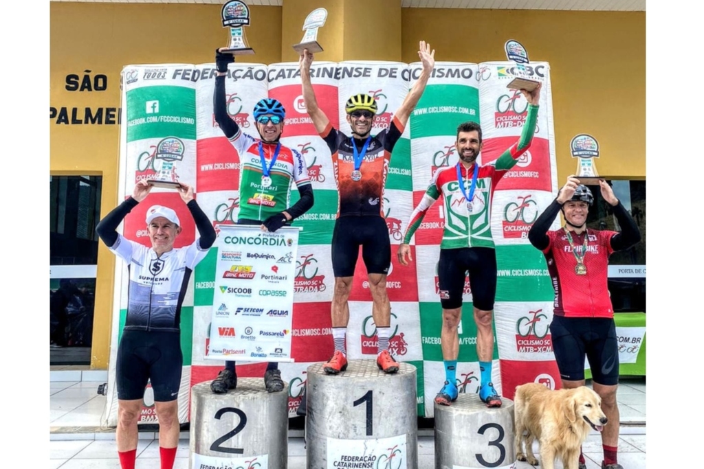 Ciclistas de Tubarão se consagram campeões em competição nacional