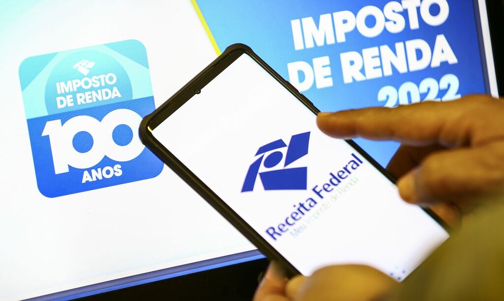 Receita paga restituições do quinto e último lote do IRPF 2022