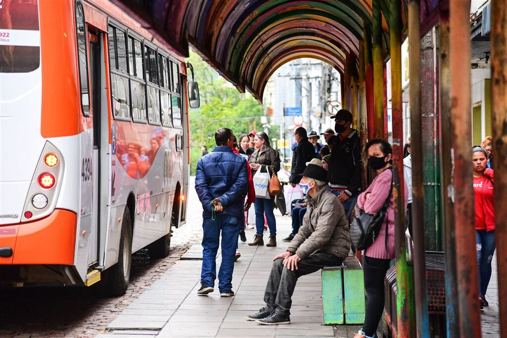 Trânsito e linhas de ônibus terão alteração devido às eleições 