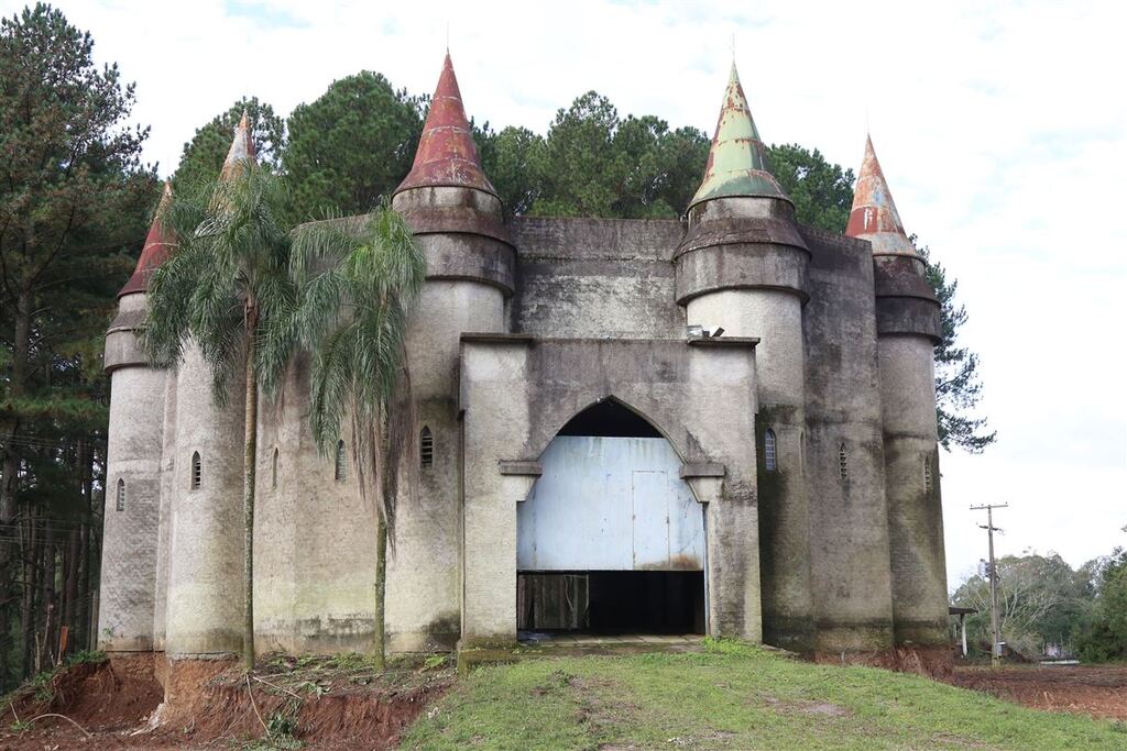 Após 20 anos fechado, Parque Oásis vai reabrir em dezembro com evento natalino