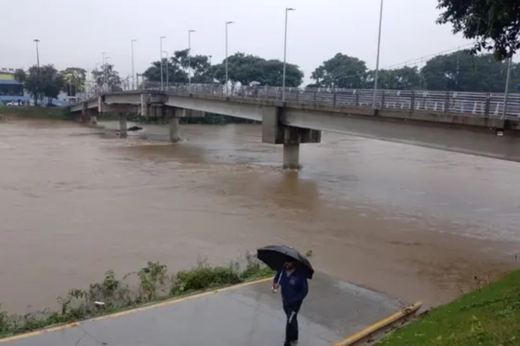 Governador libera quase R$ 50 milhões para municípios atingidos pelas chuvas nesta quarta em Tubarão