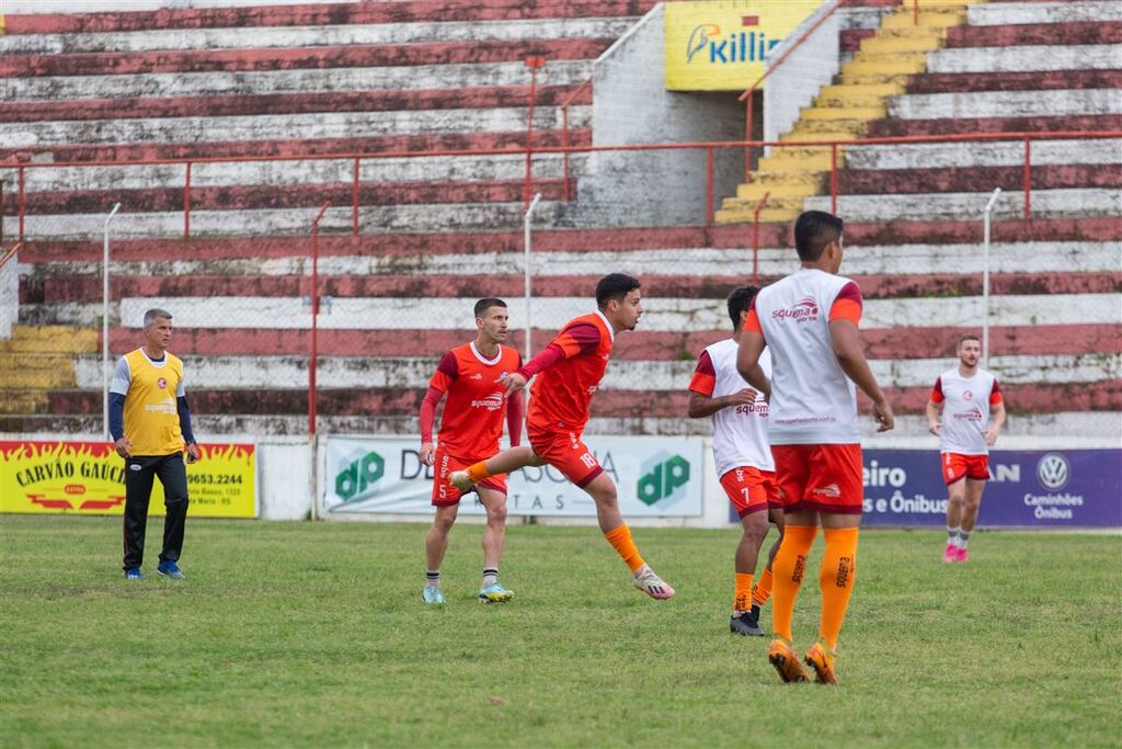 Inter-SM só volta a campo na próxima quarta-feira