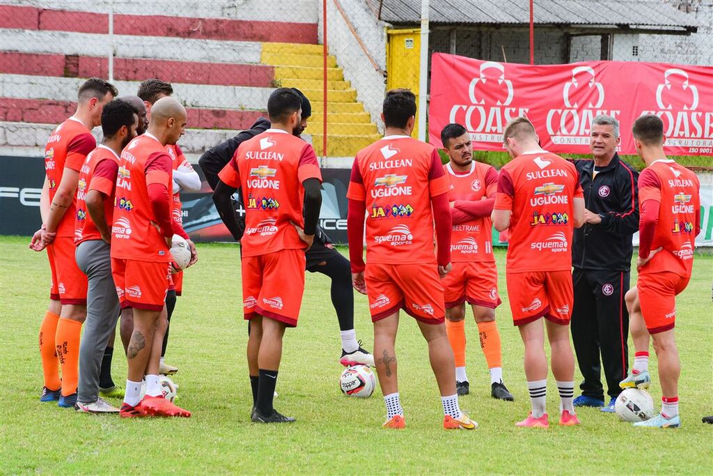 Inter-SM recebe o Passo Fundo na estreia da Copa FGF