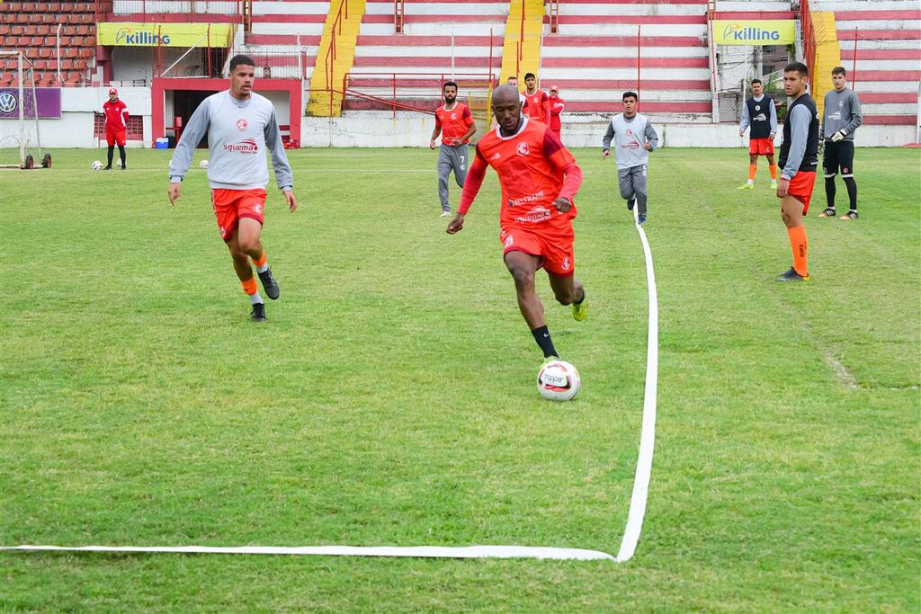 Jogos do Inter-SM na Copa FGF serão transmitidos pela Rádio CDN 93.5 FM