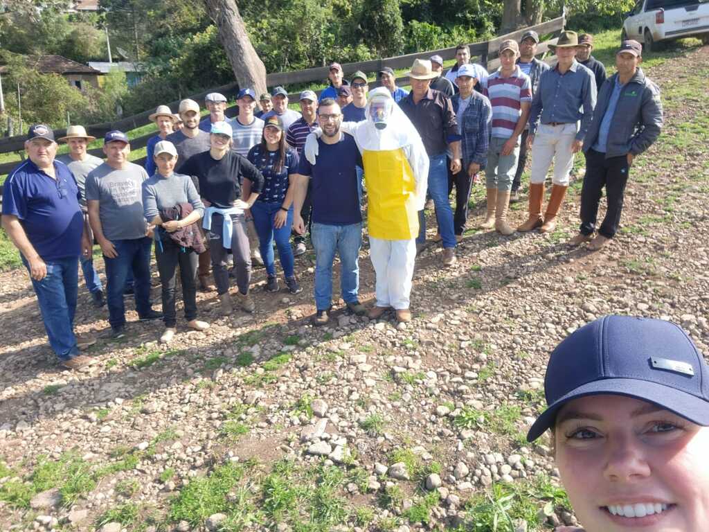 Curso para aplicadores de defensivos agrícolas reúne agricultores de Pinhal Grande