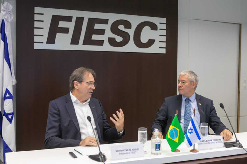 FIESC debate negócios com Israel
